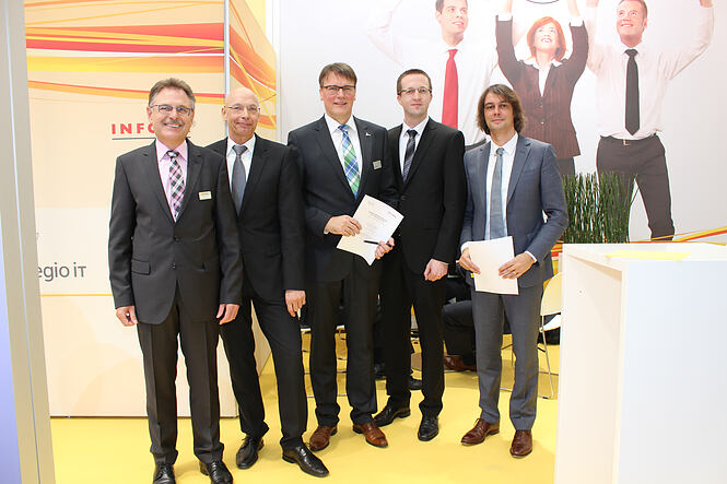 Von links Edwin Illing (Vertriebsbeauftragter Nord INFOMA), Helmut Tiemann (Leitung Vertrieb & Kundenmanagement KDO), Dr. Rolf Beyer (Verbands-/Geschäftsführer KDO), Martin Sunder (INFOMA Produktmanager KDO), Oliver Couvigny (Geschäftsführer INFOMA)