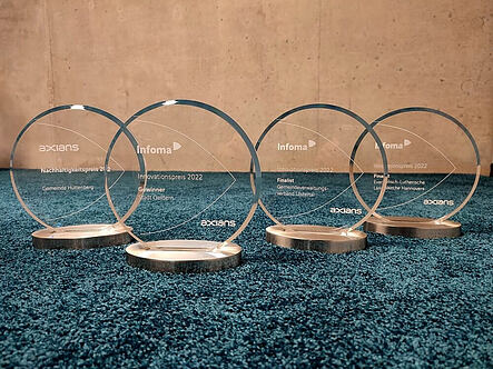 Die Innovationspreis-Pokale