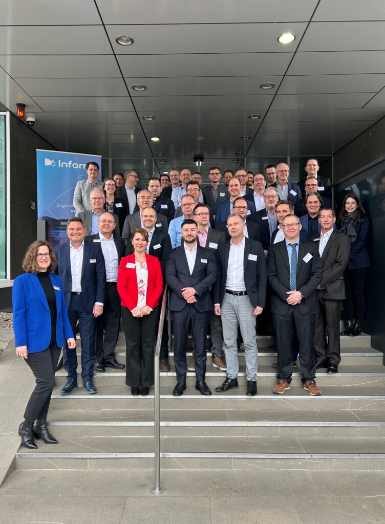 Erfolgreiches Infoma partnergroup Strategie- und Managementmeeting in Frankfurt