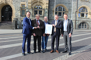 Stadt Remscheid ist Gewinner des Axians Infoma Innovationspreis 2016!
